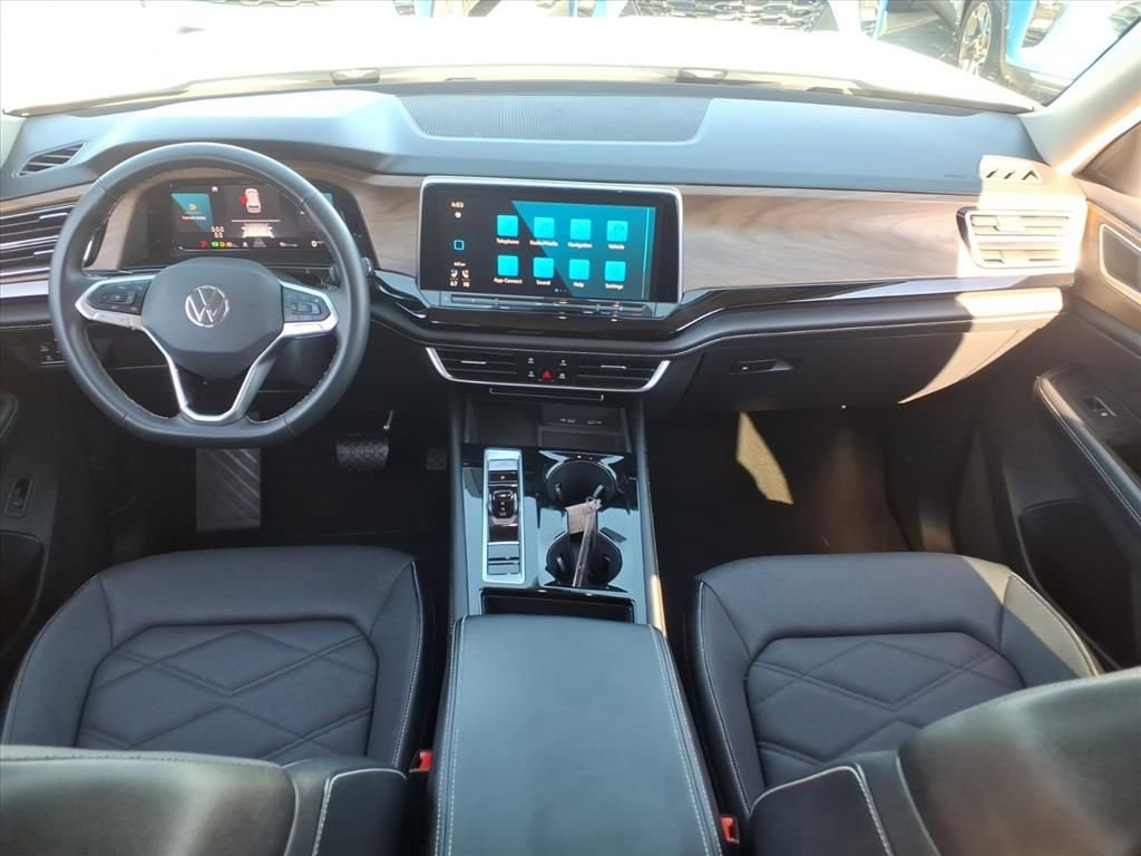 Used 2024 Volkswagen Atlas SE image 24