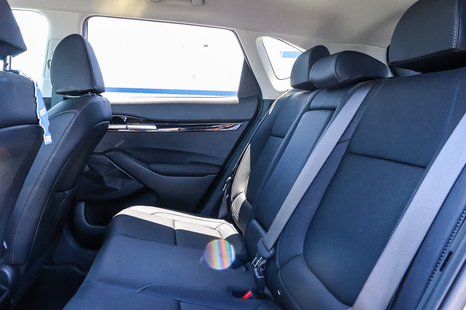 Used 2025 Kia Seltos EX FWD image 24
