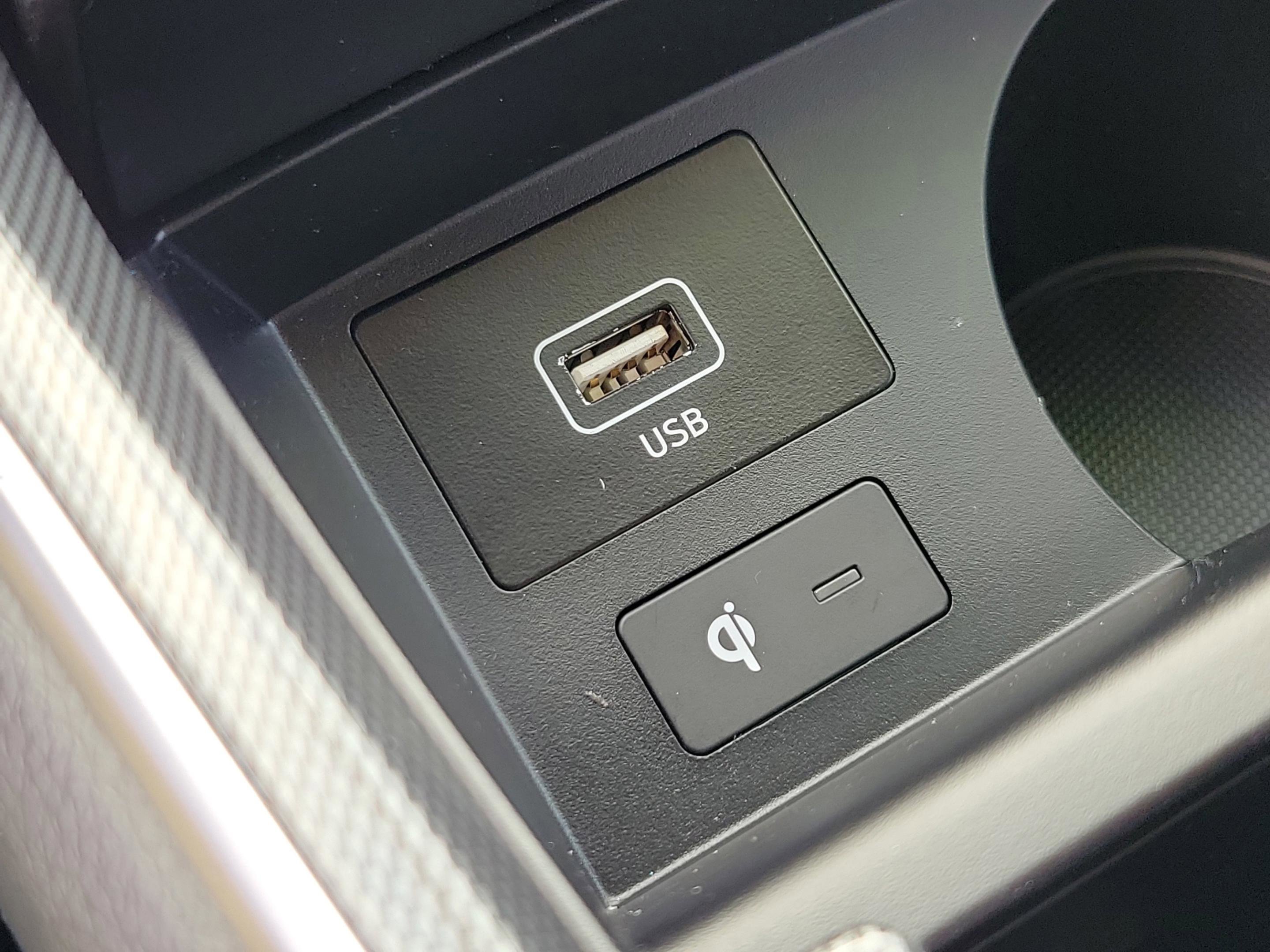 Certified 2022 Hyundai Santa Fe SEL image 28