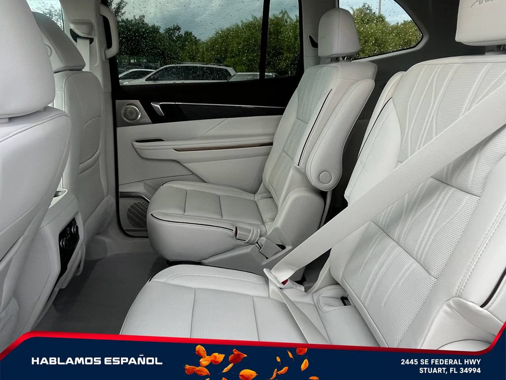 New 2026 Buick Enclave Avenir w/ Super Cruise Package AWD/4WD image 13
