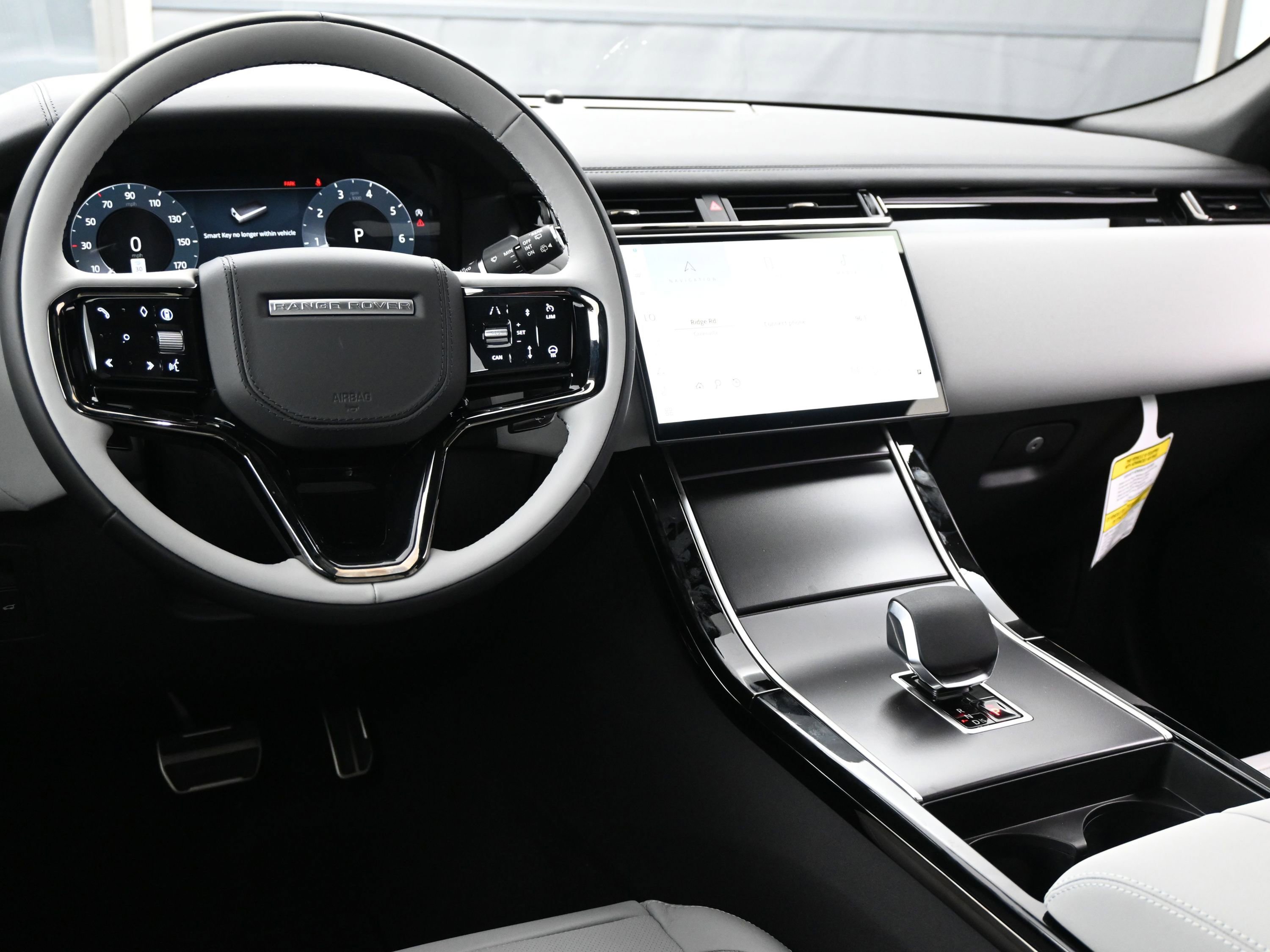 New 2026 Land Rover Range Rover Velar Dynamic SE image 7