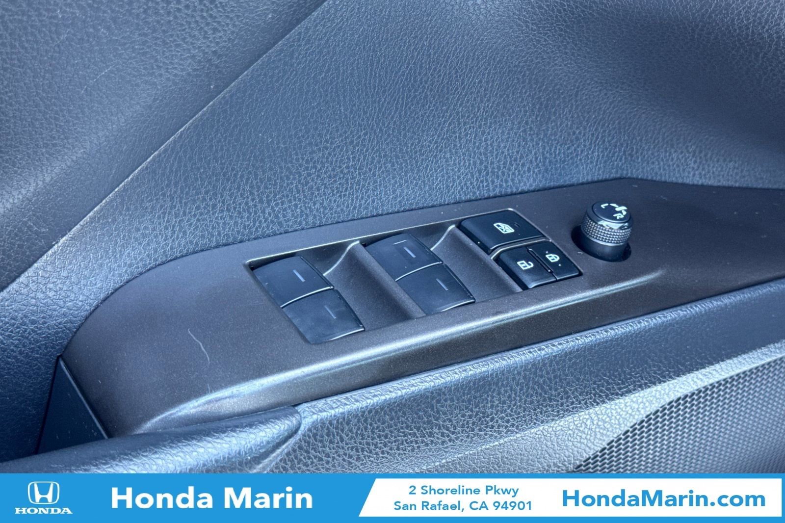 Used 2023 Toyota Camry SE image 14