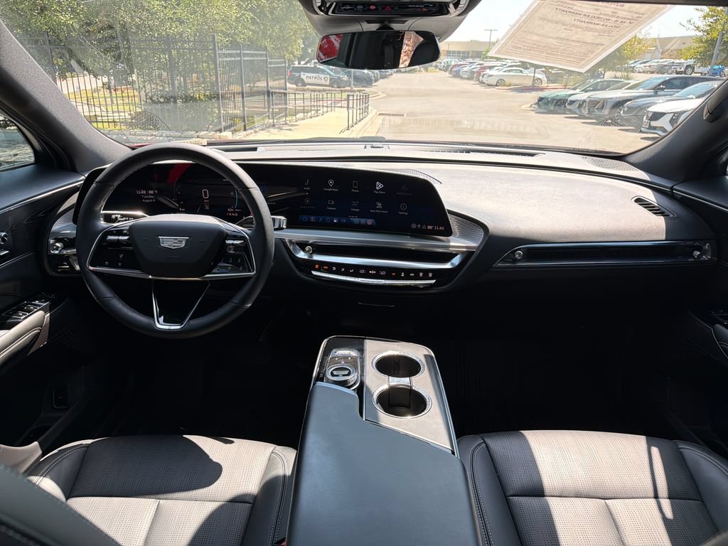 Used 2024 Cadillac Lyriq Sport w/ LPO, Floor Liner Package AWD/4WD image 30