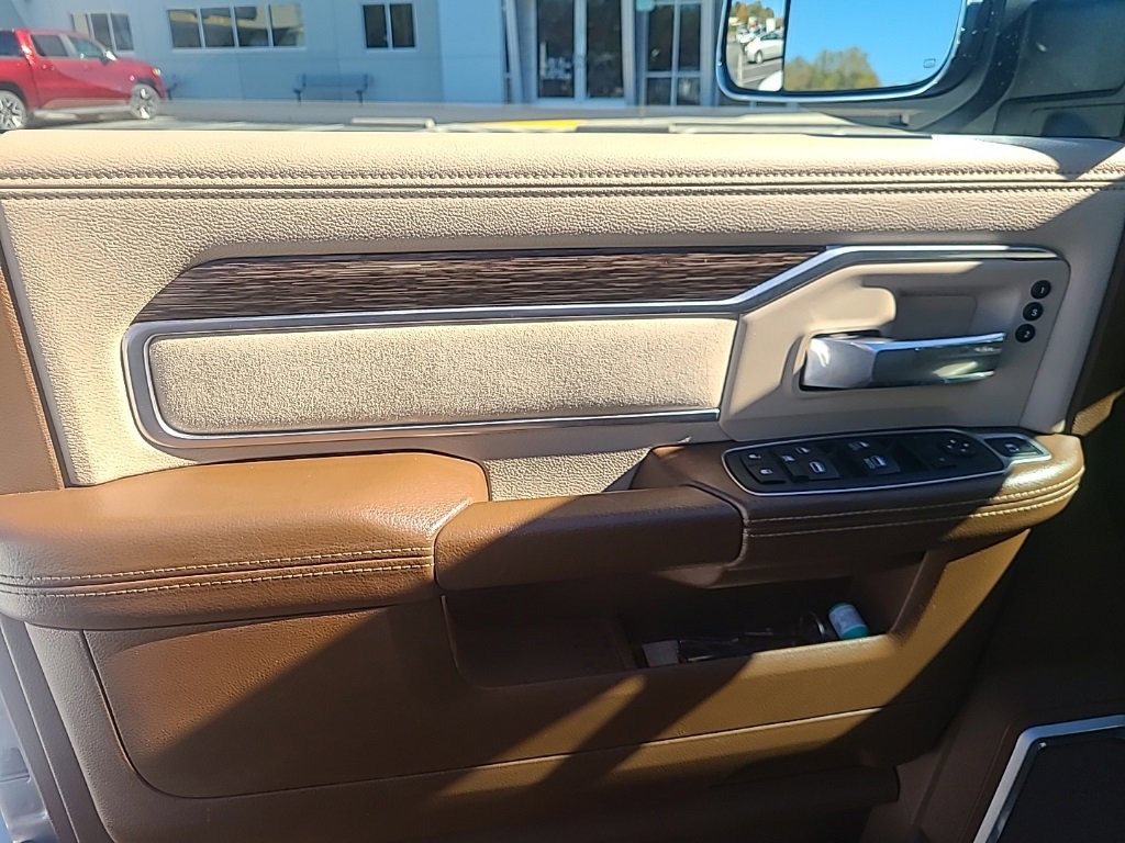 Used 2020 RAM 4500 Laramie image 11