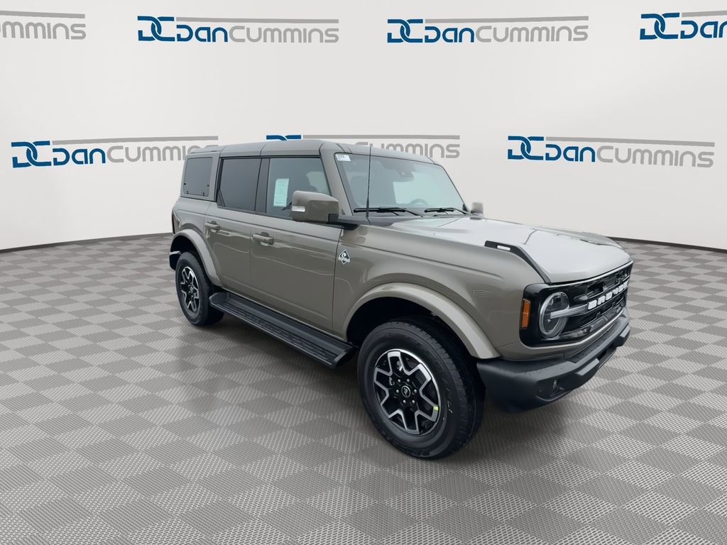 New 2025 Ford Bronco Outer Banks AWD/4WD image 2