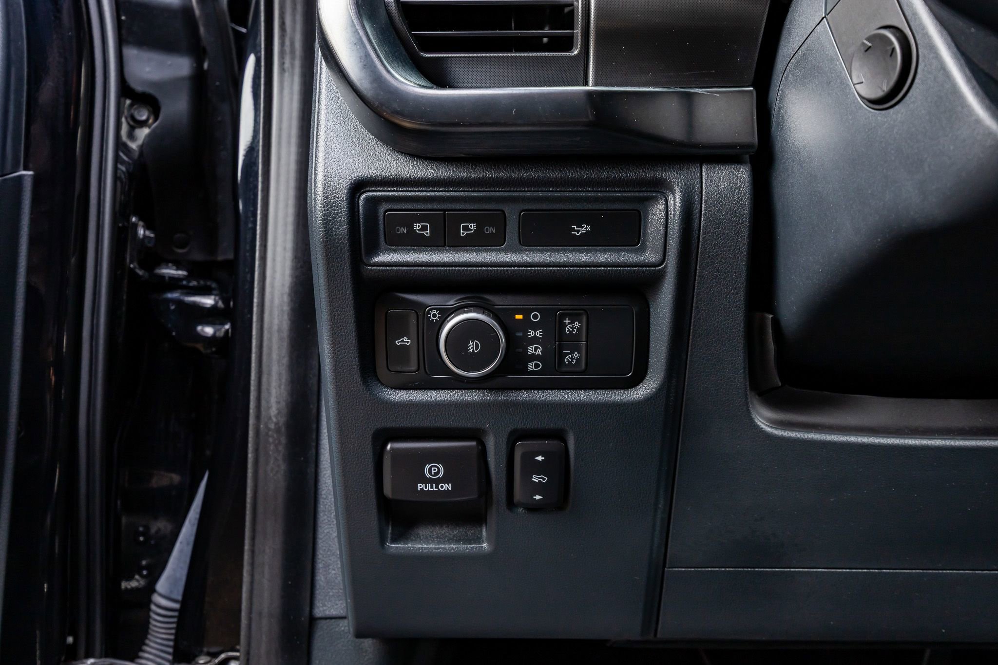 Used 2022 Ford F150 Lariat w/ Equipment Group 502A High image 22