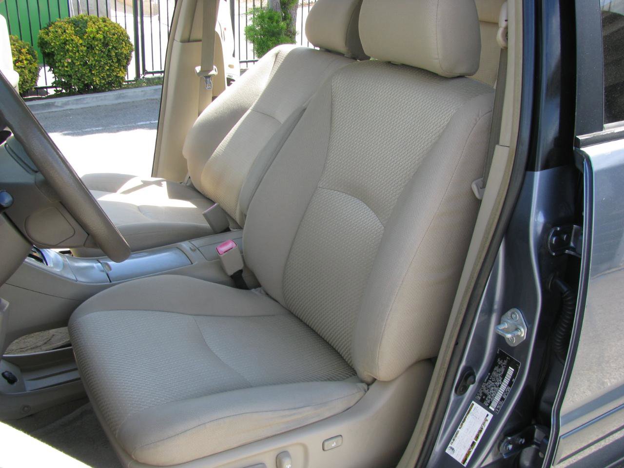 Used 2004 Toyota Highlander 4dr 4-Cyl (Natl) image 10