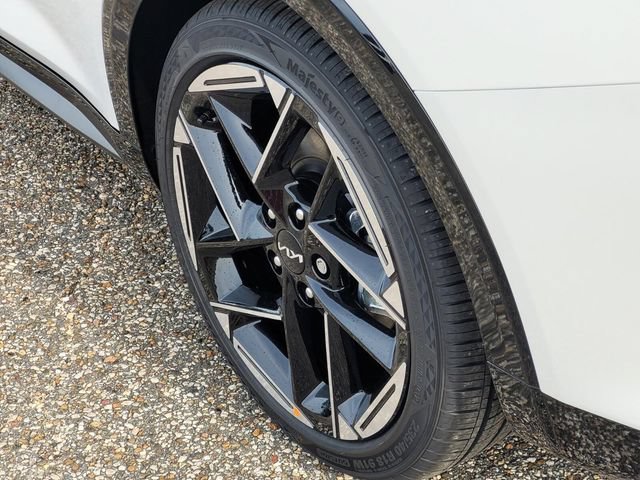 New 2025 Kia K4 GT-Line Turbo w/ GT-Line Sunroof Package FWD image 5