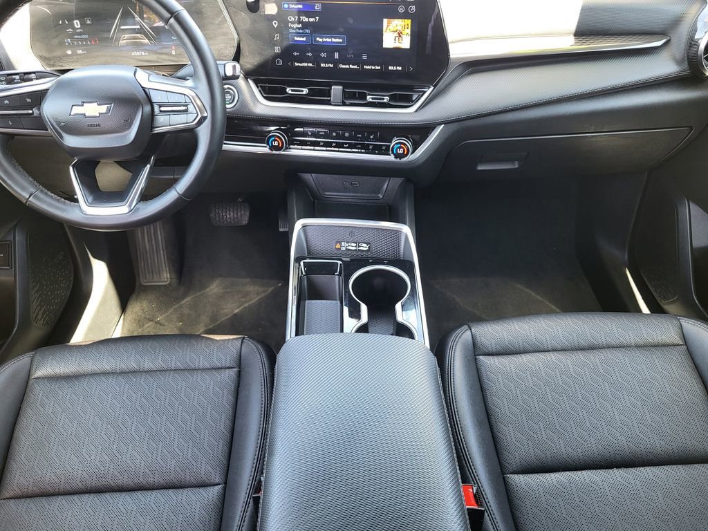 Certified 2025 Chevrolet Equinox LT w/ Convenience Package II FWD image 19
