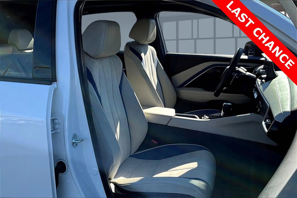 Certified 2025 Acura ADX A-Spec image 7