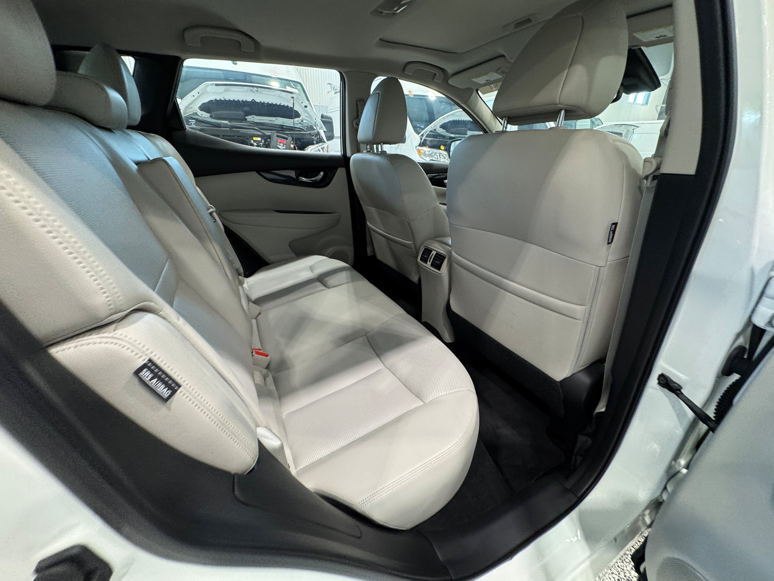 Used 2022 Nissan Rogue Sport SL w/ Premium Package AWD/4WD image 12
