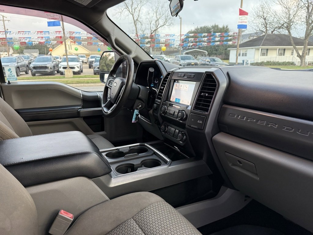 Used 2019 Ford F250 XLT w/ XLT Value Package image 24