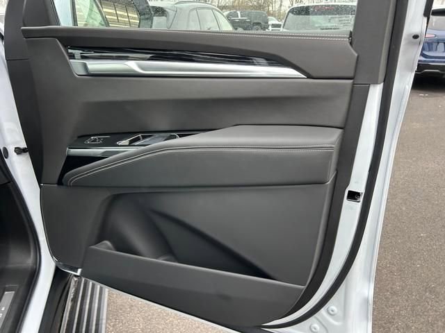 New 2026 Cadillac Escalade ESV Sport w/ Touring Package image 24