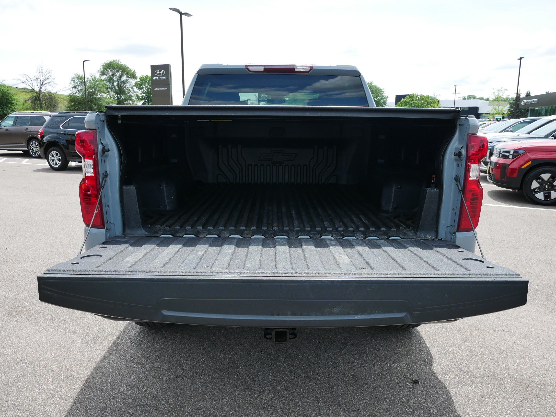 Used 2024 Chevrolet Silverado 1500 Custom Trail Boss w/ Turbomax Blackout Package AWD/4WD image 18