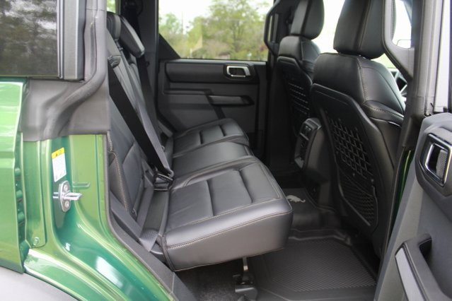 New 2025 Ford Bronco Badlands image 13
