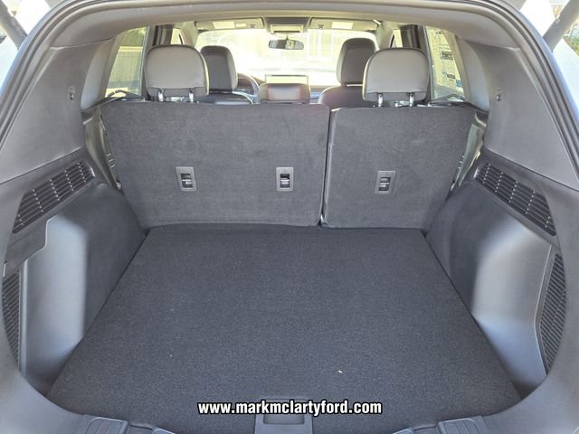 New 2026 Ford Escape ST-Line w/ Tech Pack #1 FWD image 11