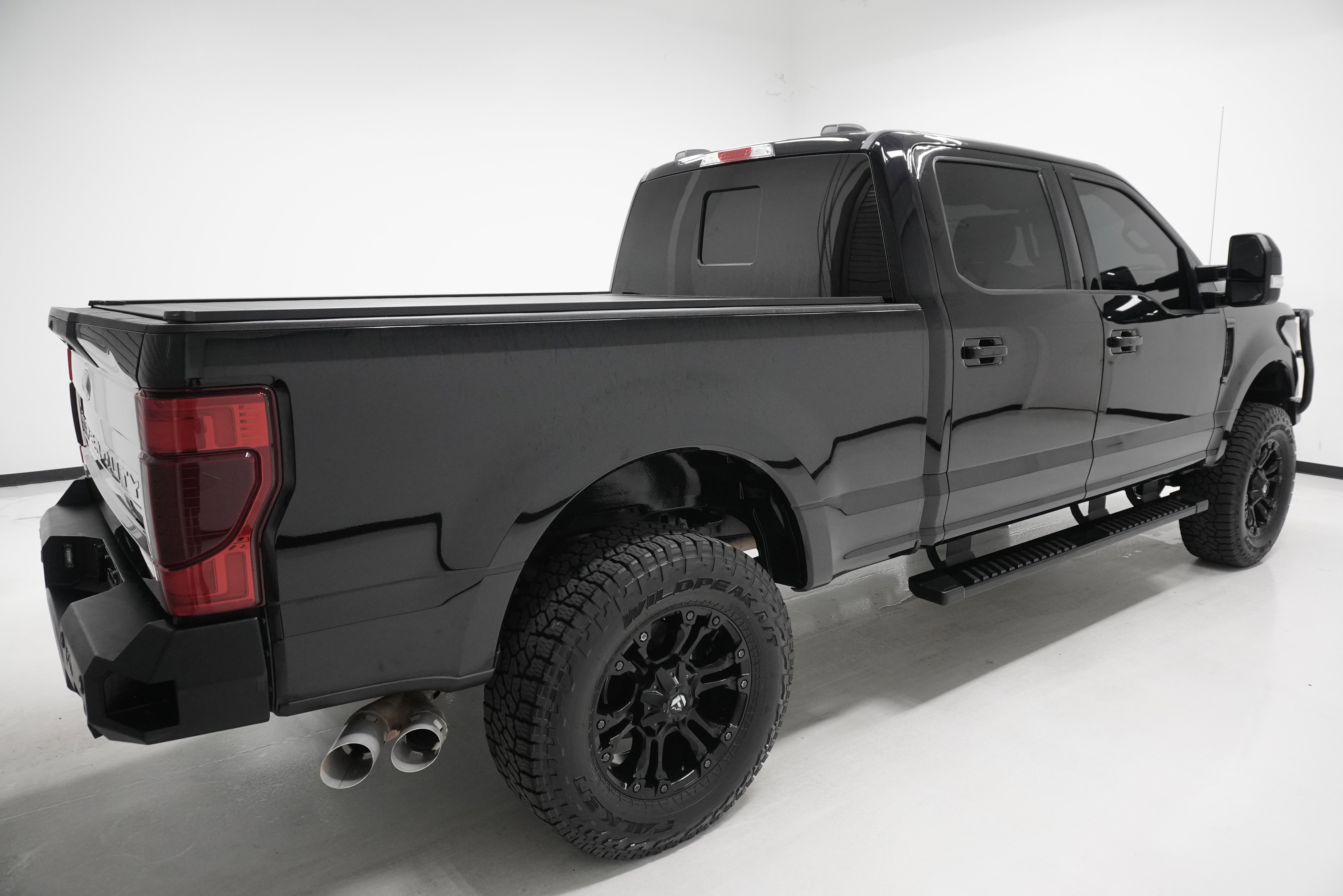 Used 2021 Ford F250 Lariat image 4