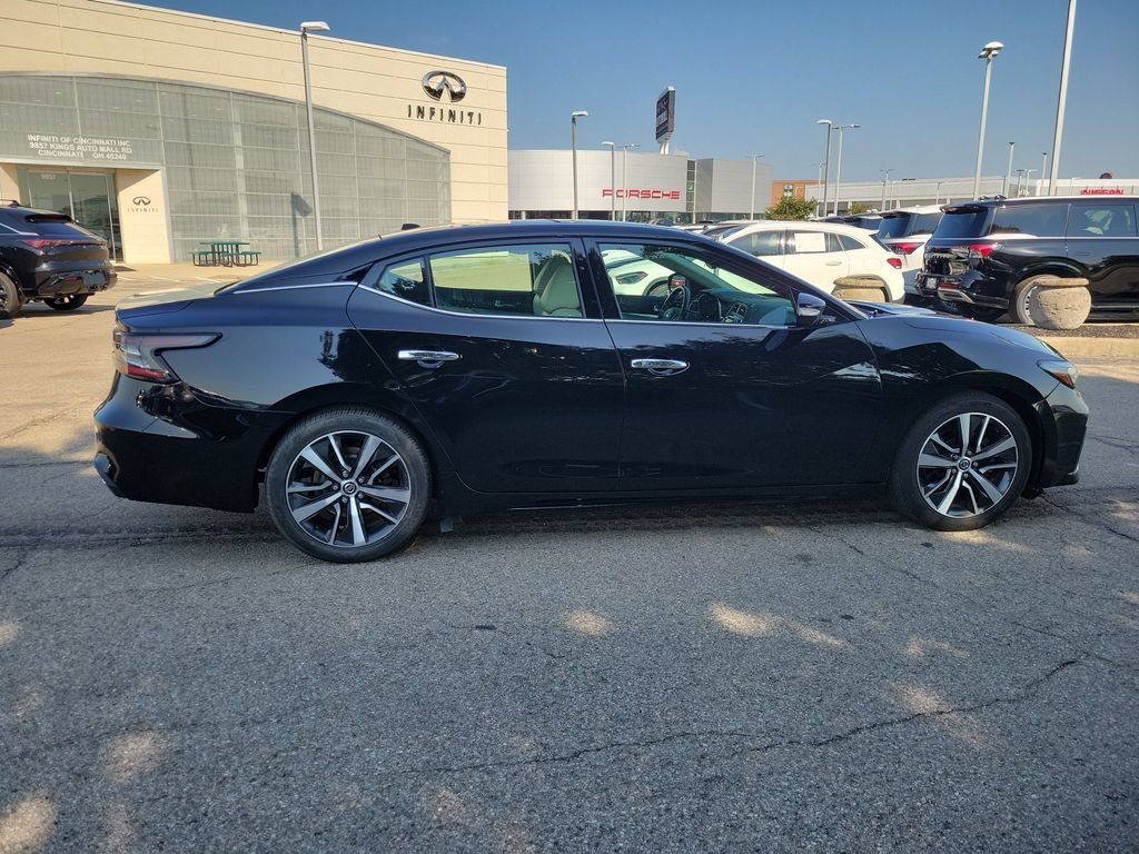 Used 2020 Nissan Maxima 3.5 SL w/ Floor Mat Group FWD image 6