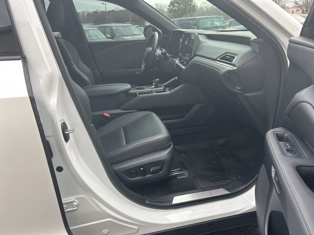 Used 2024 Lexus TX 350 AWD image 32