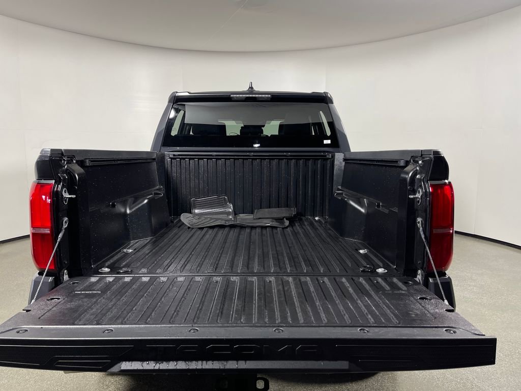 Certified 2024 Toyota Tacoma SR5 image 10