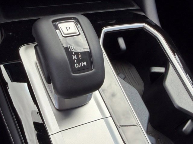 New 2026 Mitsubishi Outlander LE FWD image 25