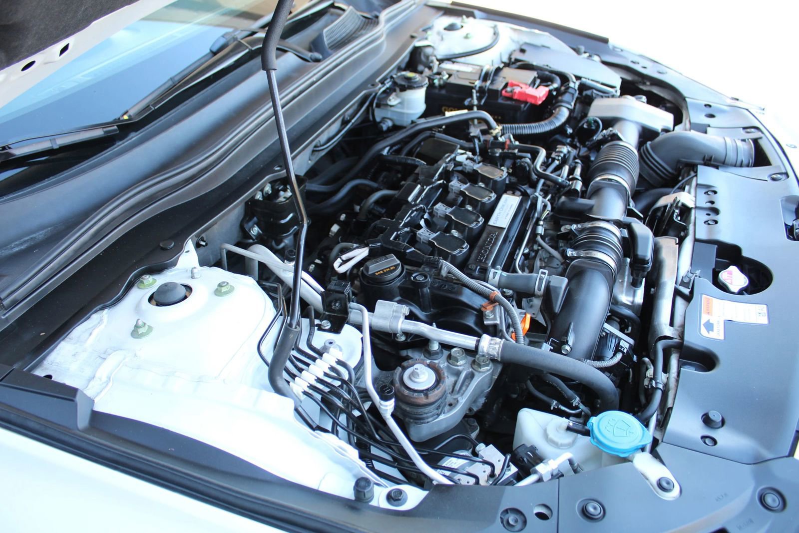 Used 2018 Honda Accord LX image 31