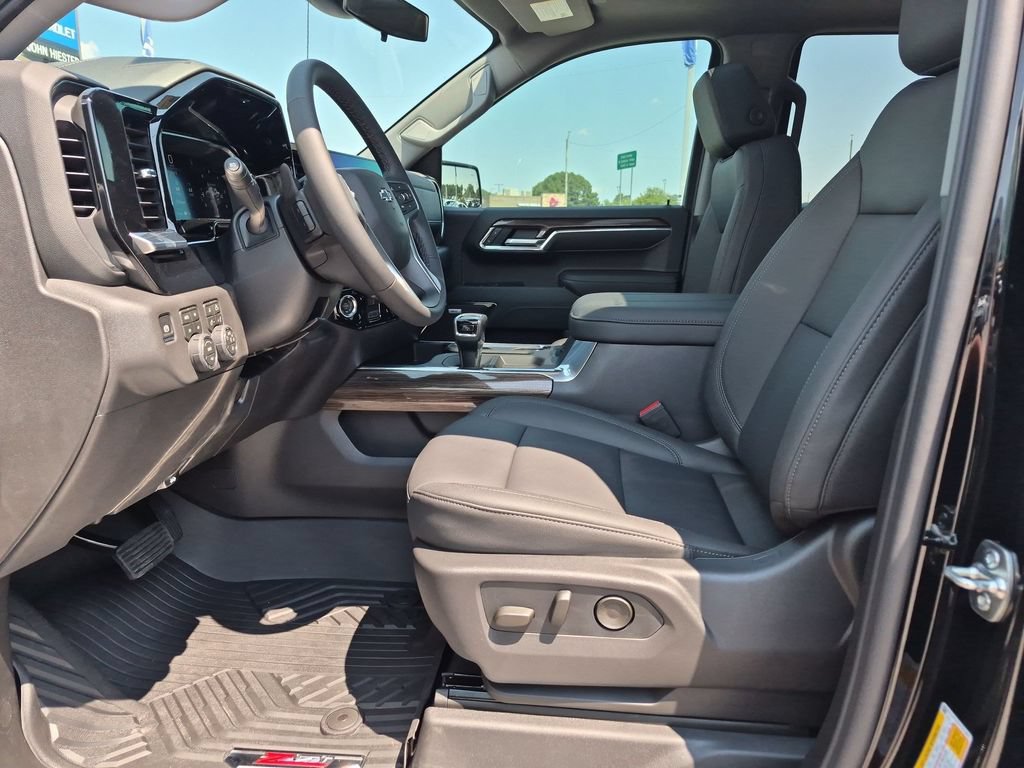 New 2026 Chevrolet Silverado 1500 LT Trail Boss w/ LT Trail Boss Premium Package AWD/4WD image 16