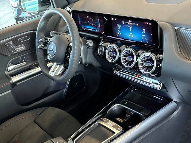 Used 2026 Mercedes-Benz GLA 35 AMG 4MATIC image 26