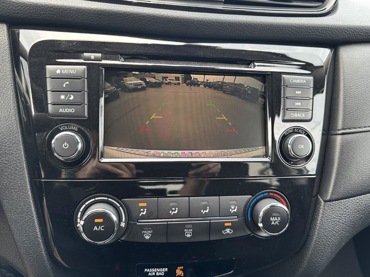 Used 2019 Nissan Rogue S w/ Special Edition Package AWD/4WD image 69
