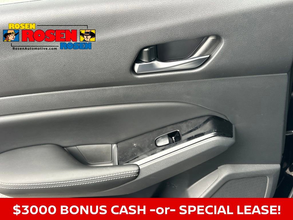 New 2025 Nissan Altima 2.5 SL image 15