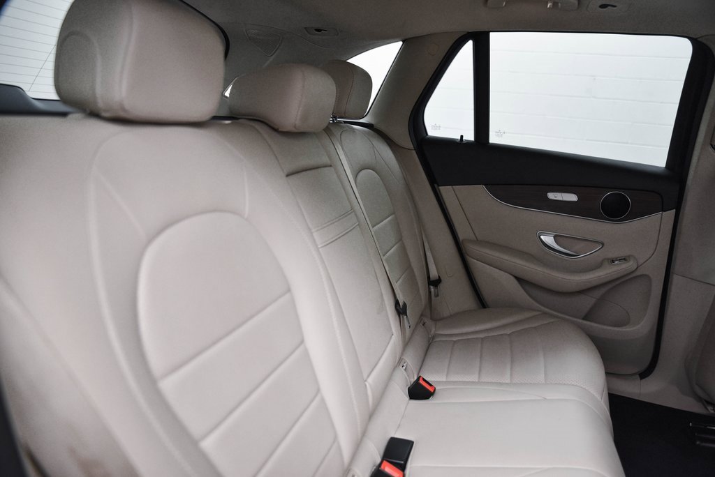 Used 2022 Mercedes-Benz GLC 300 4MATIC image 14