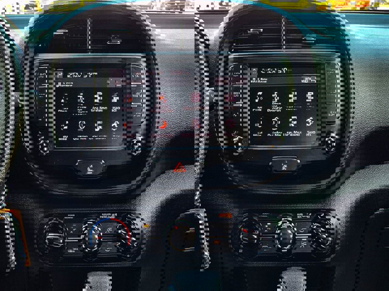 Used 2024 Kia Soul LX w/ Option Group 015 image 16