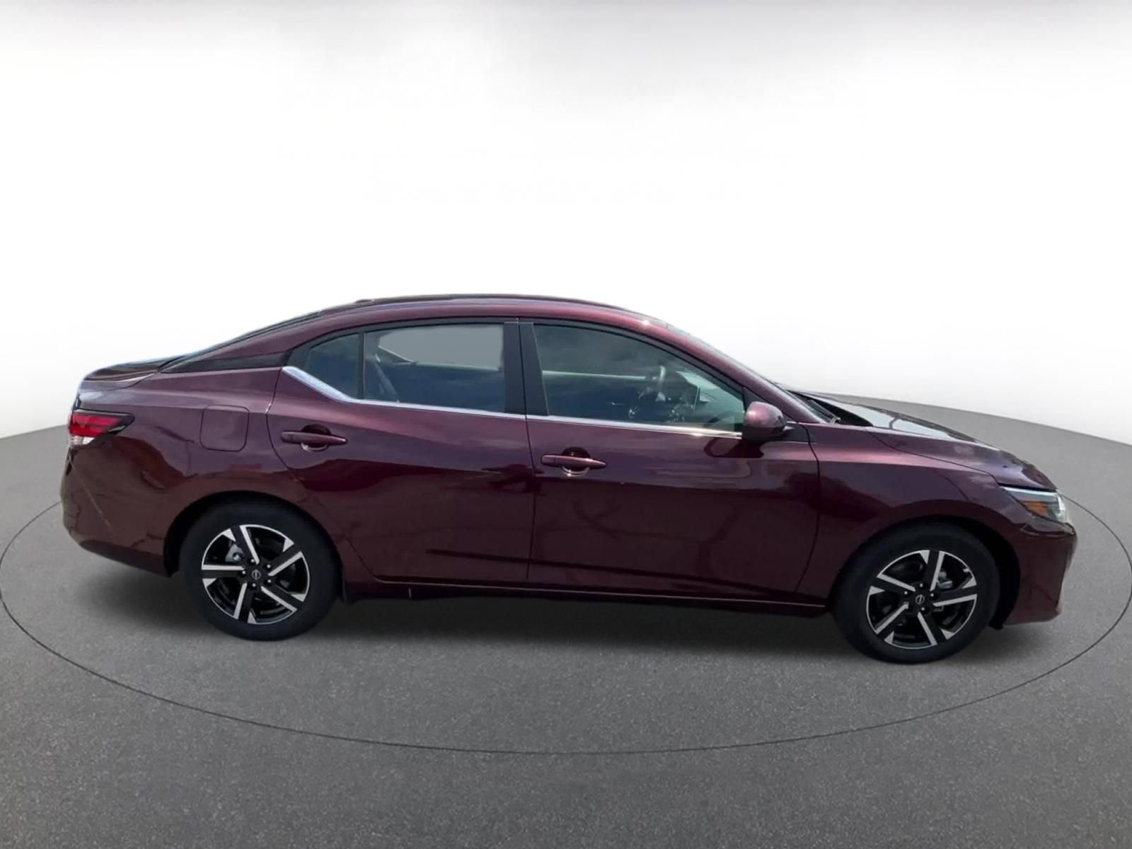 Used 2025 Nissan Altima 2.5 SV FWD image 16