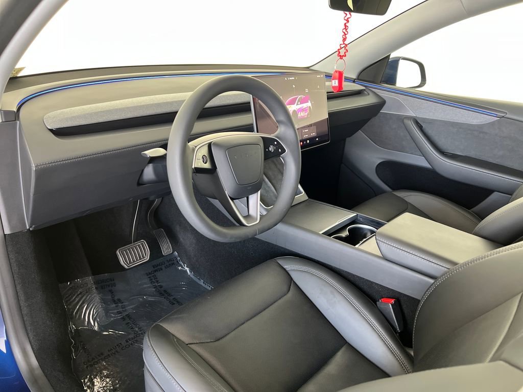 Used 2026 Tesla Model Y Long Range AWD/4WD image 19