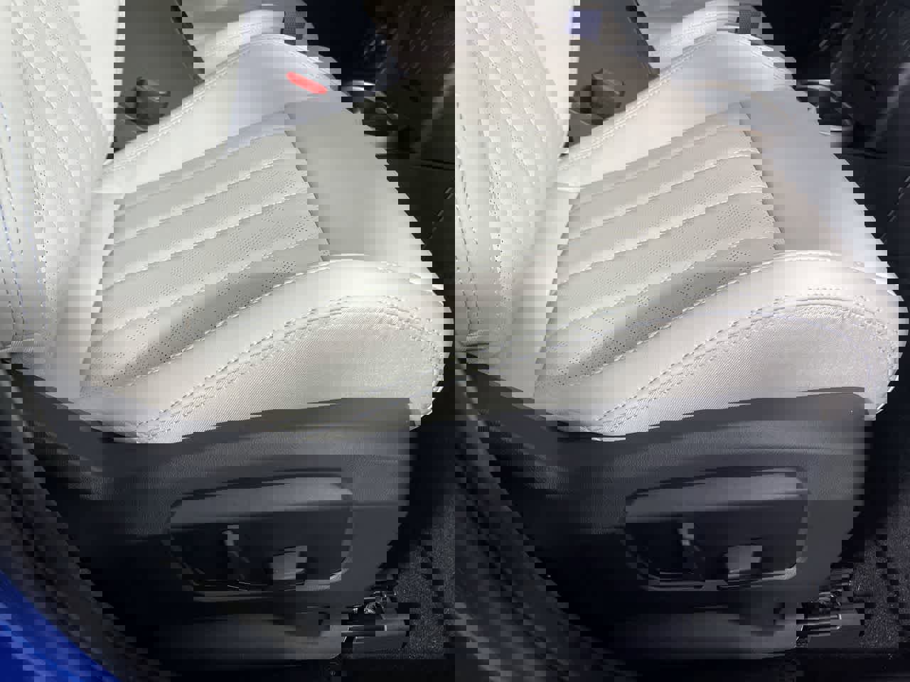 Certified 2025 MINI Cooper S image 18