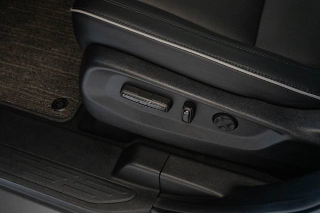 Certified 2025 Honda Odyssey Touring image 18