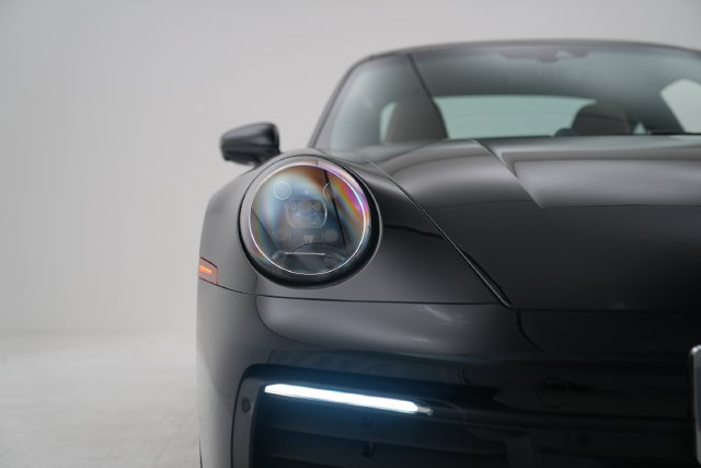 Certified 2021 Porsche 911 Carrera S RWD image 3