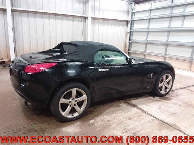 Used 2006 Pontiac Solstice Convertible w/ Premium Package RWD image 5