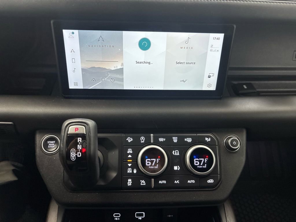 Used 2020 Land Rover Defender 110 X image 37