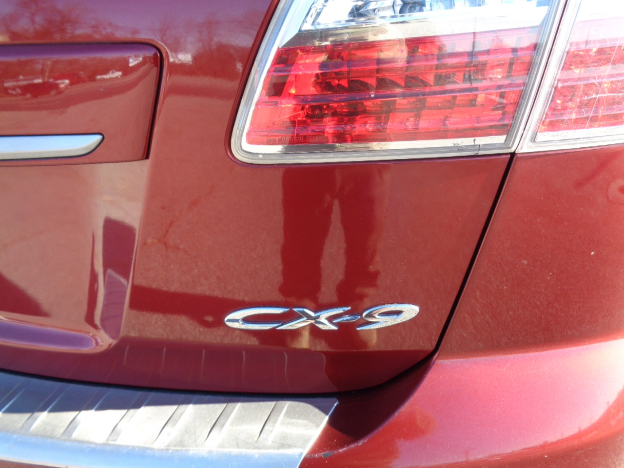 Used 2010 MAZDA CX-9 Grand Touring w/ Moonroof & Bose Audio Pkg image 13