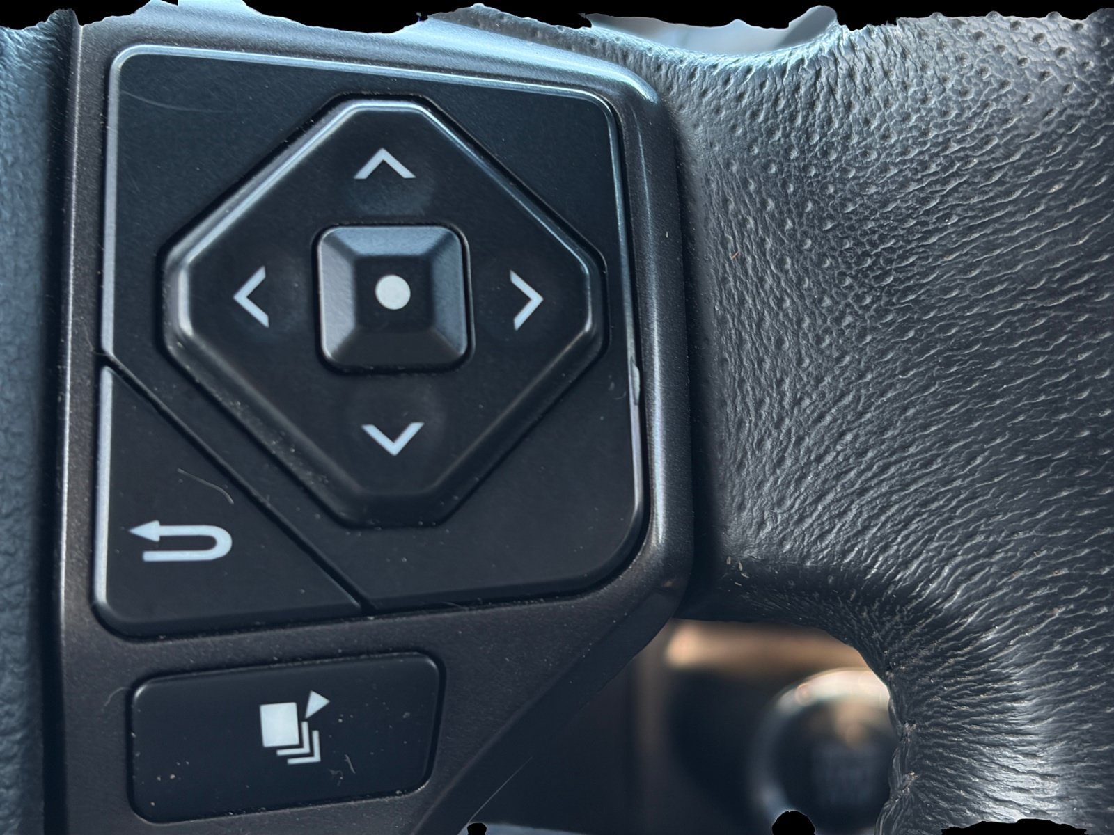 Used 2017 Toyota Tacoma TRD Pro AWD/4WD image 27