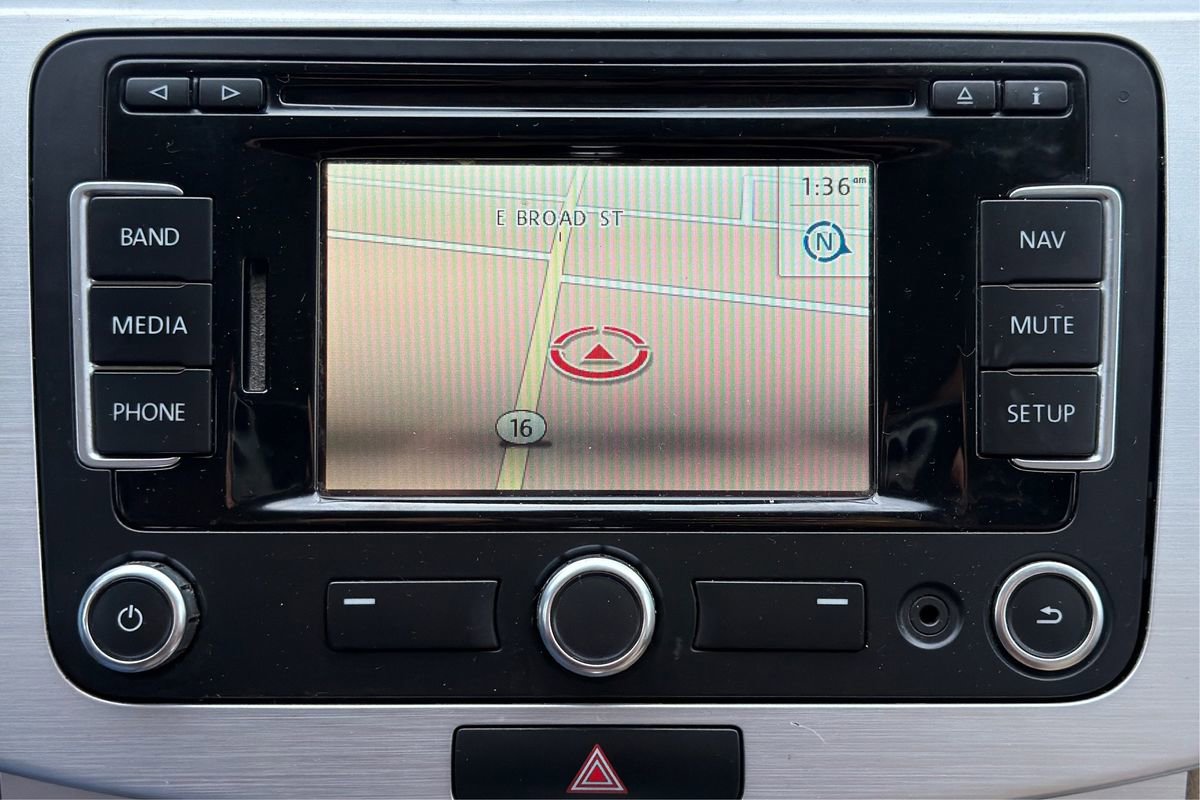 Used 2014 Volkswagen CC Sport image 28