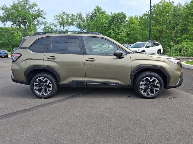 Certified 2025 Subaru Forester Premium AWD/4WD image 8