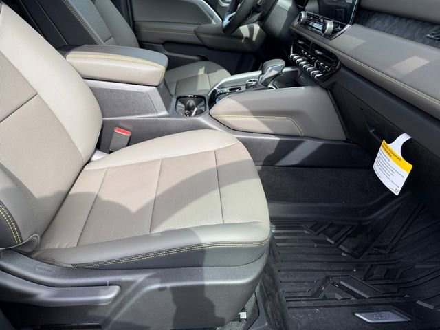 New 2026 Chevrolet Colorado ZR2 AWD/4WD image 14