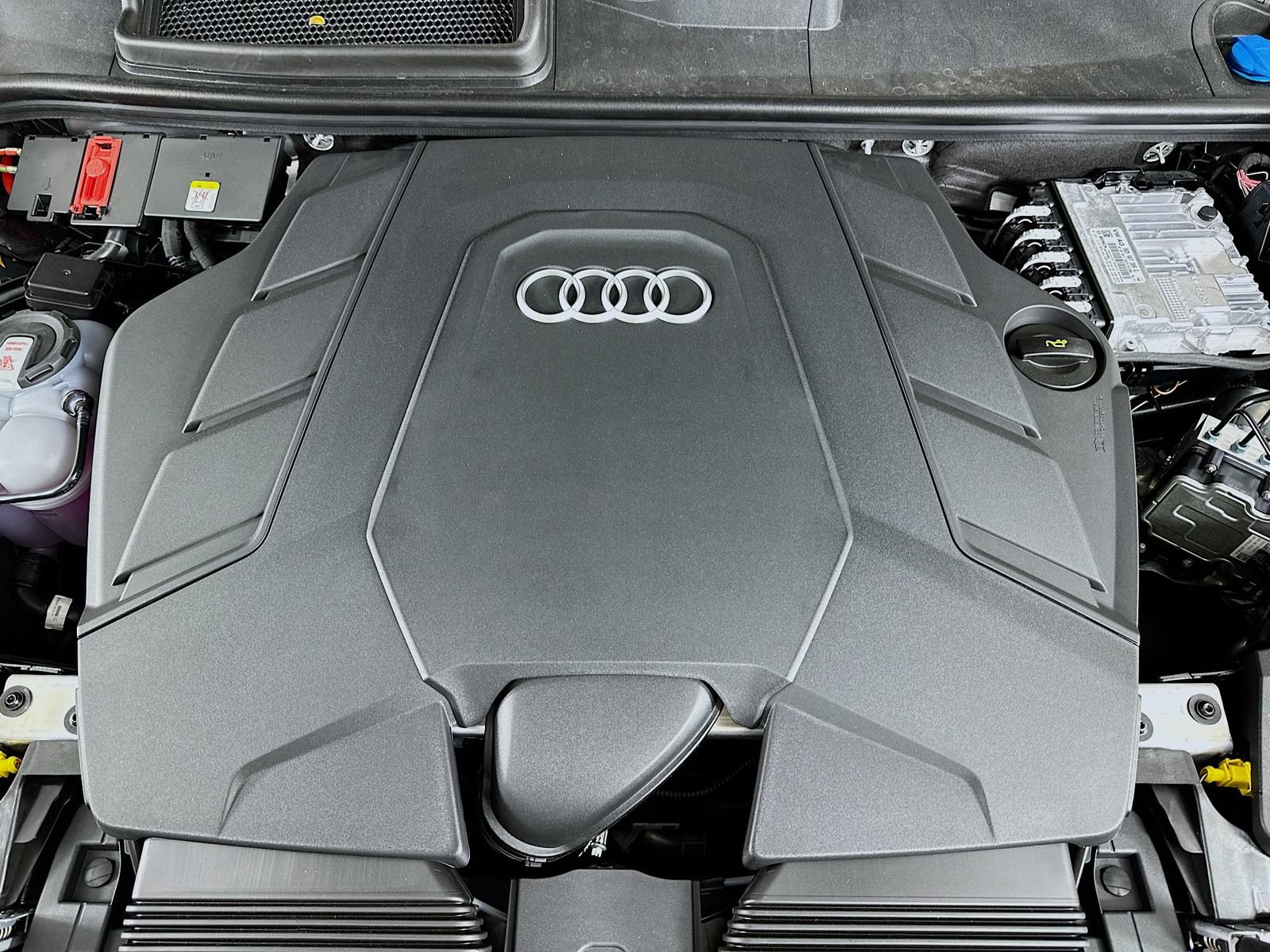 New 2026 Audi Q8 Premium Plus AWD/4WD image 14