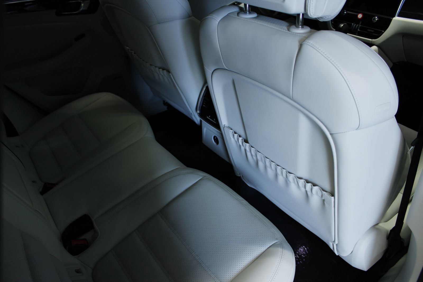 New 2026 Porsche Macan S image 41