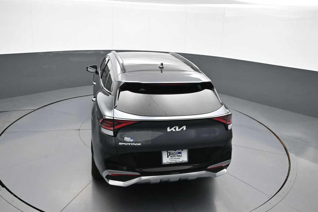 Certified 2025 Kia Sportage SX image 40