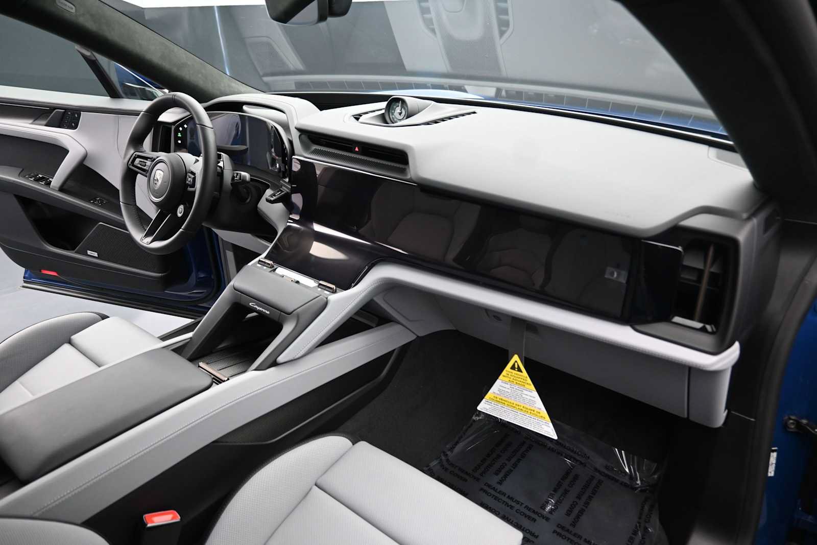 New 2026 Porsche Cayenne Turbo AWD/4WD image 24