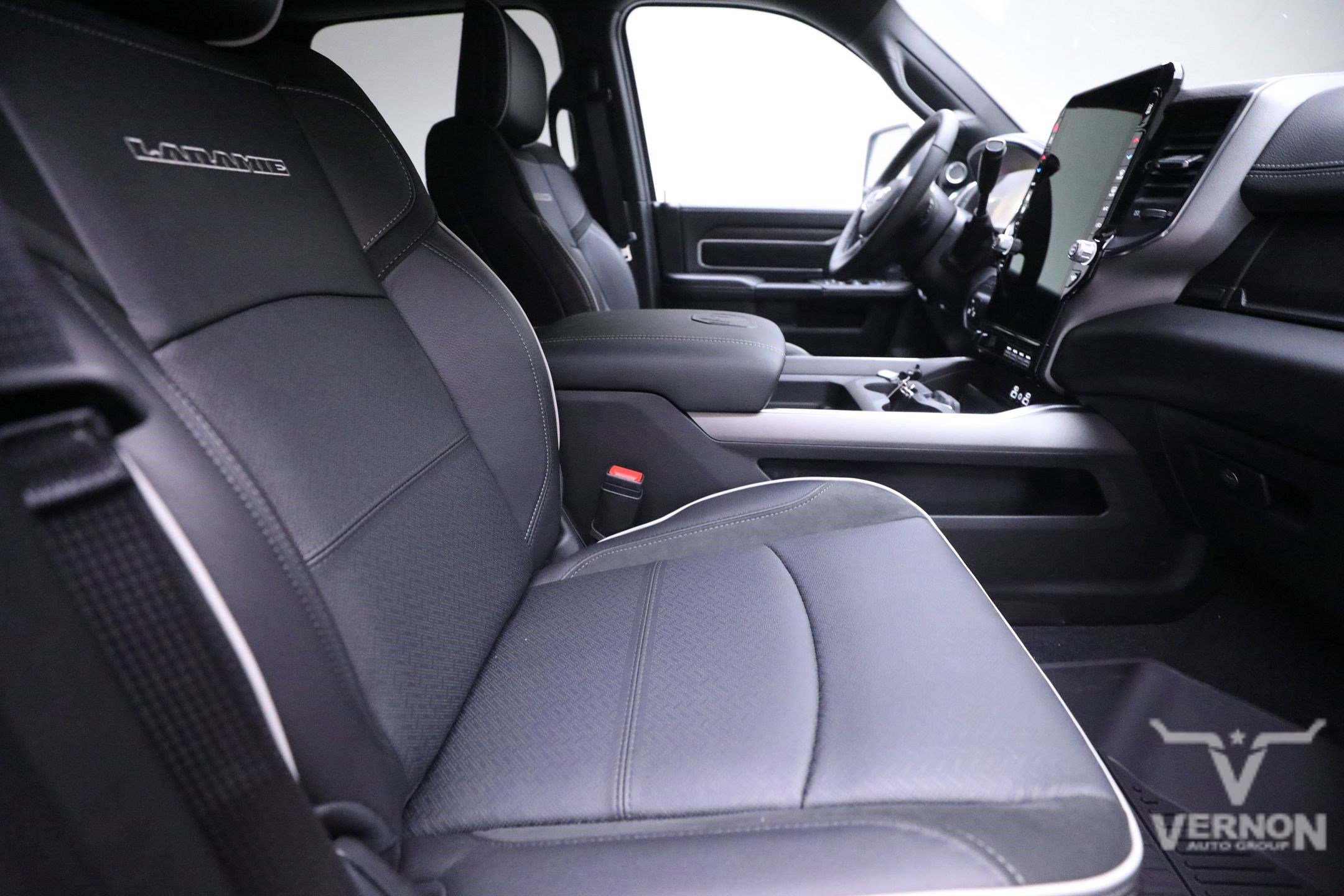 New 2025 RAM 3500 Laramie image 11