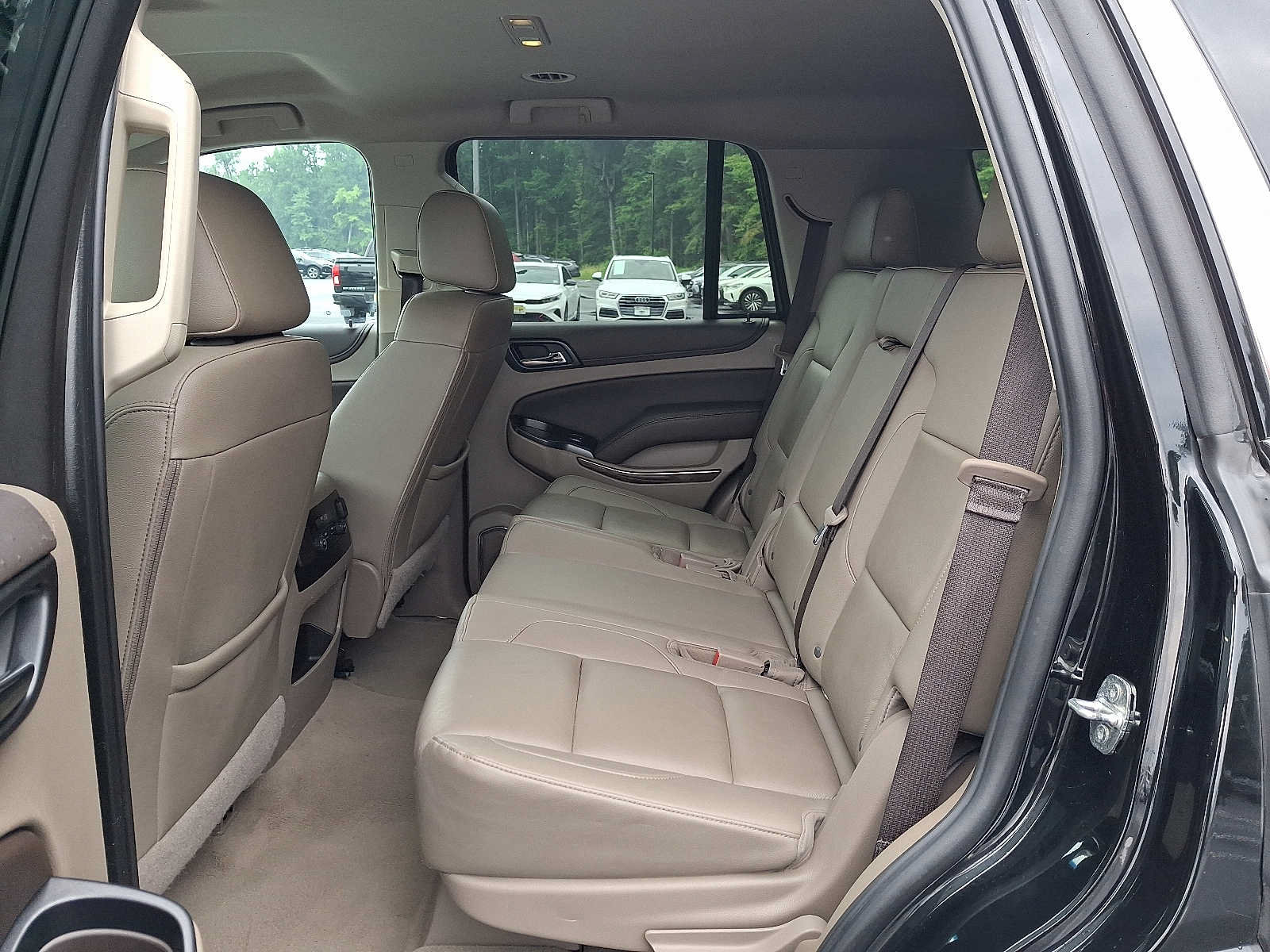 Used 2020 Chevrolet Tahoe LT AWD/4WD image 10